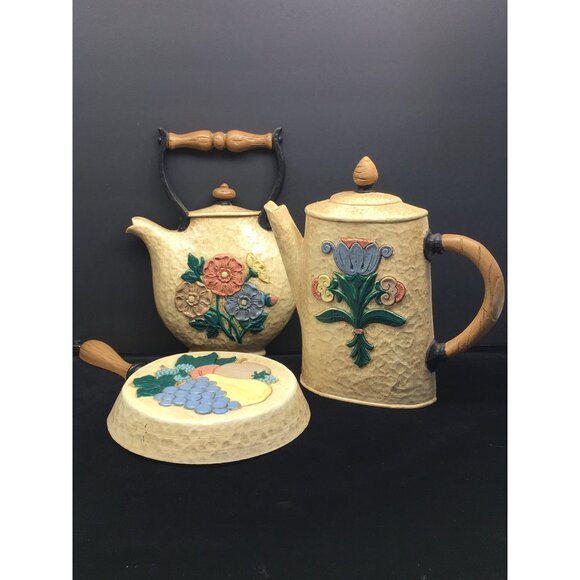 Vintage Home Interiors Kitchen Wall Decor Coffee Pot Kettle Skillet - Set of 3 - Picture 1 of 16
